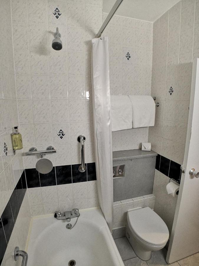 Basic Standard Double Room