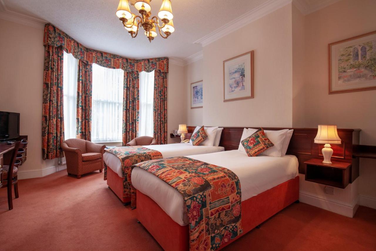 Large Twin Room