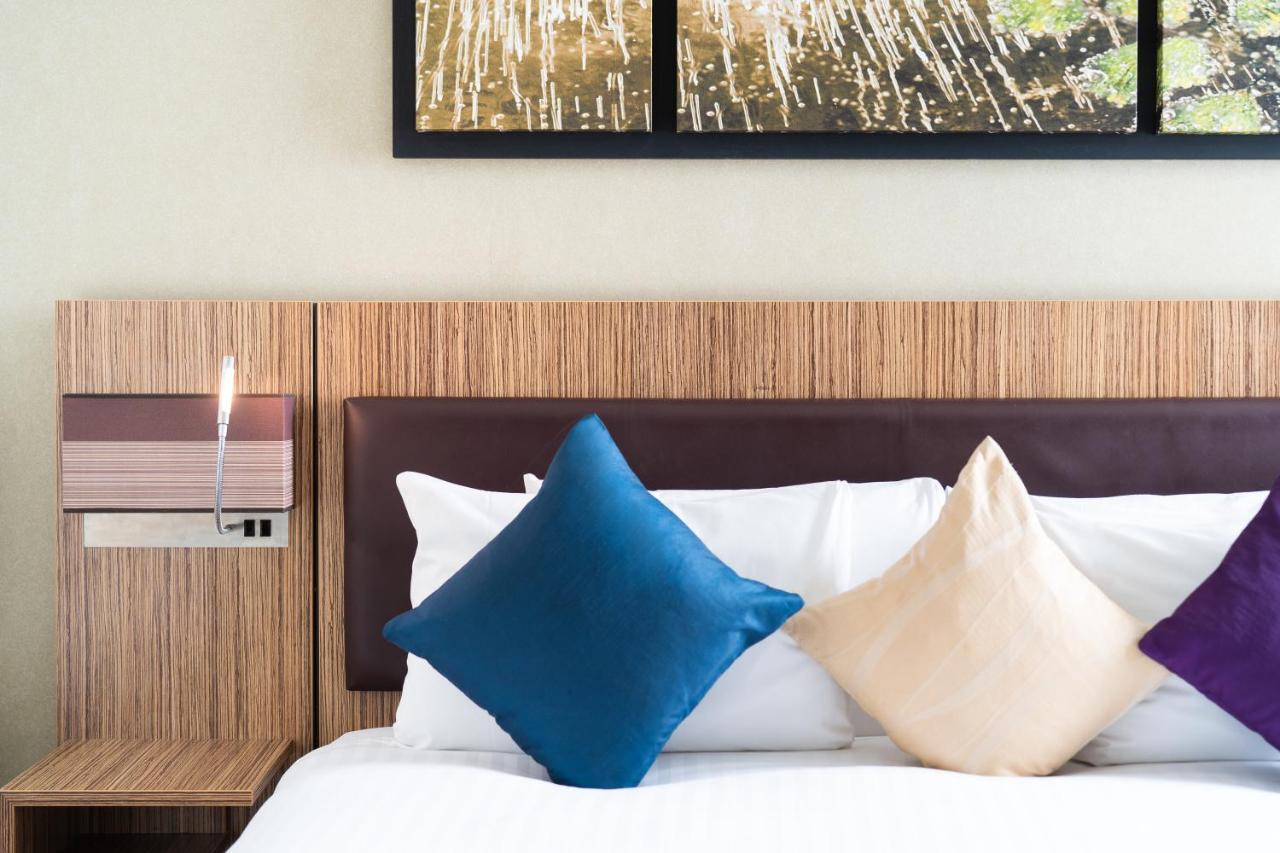Premium King Room,1228704353:JPEG