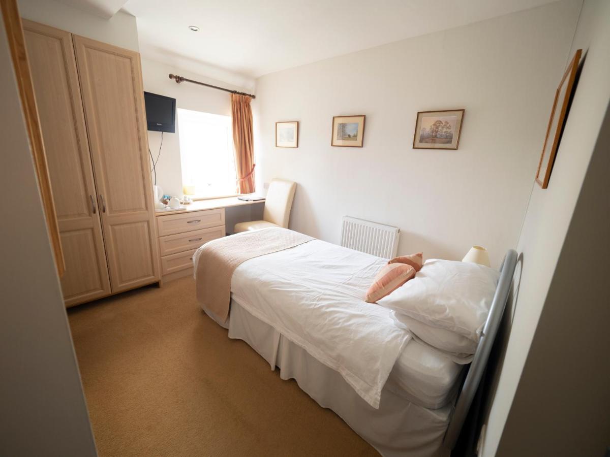 Single Room with Shower