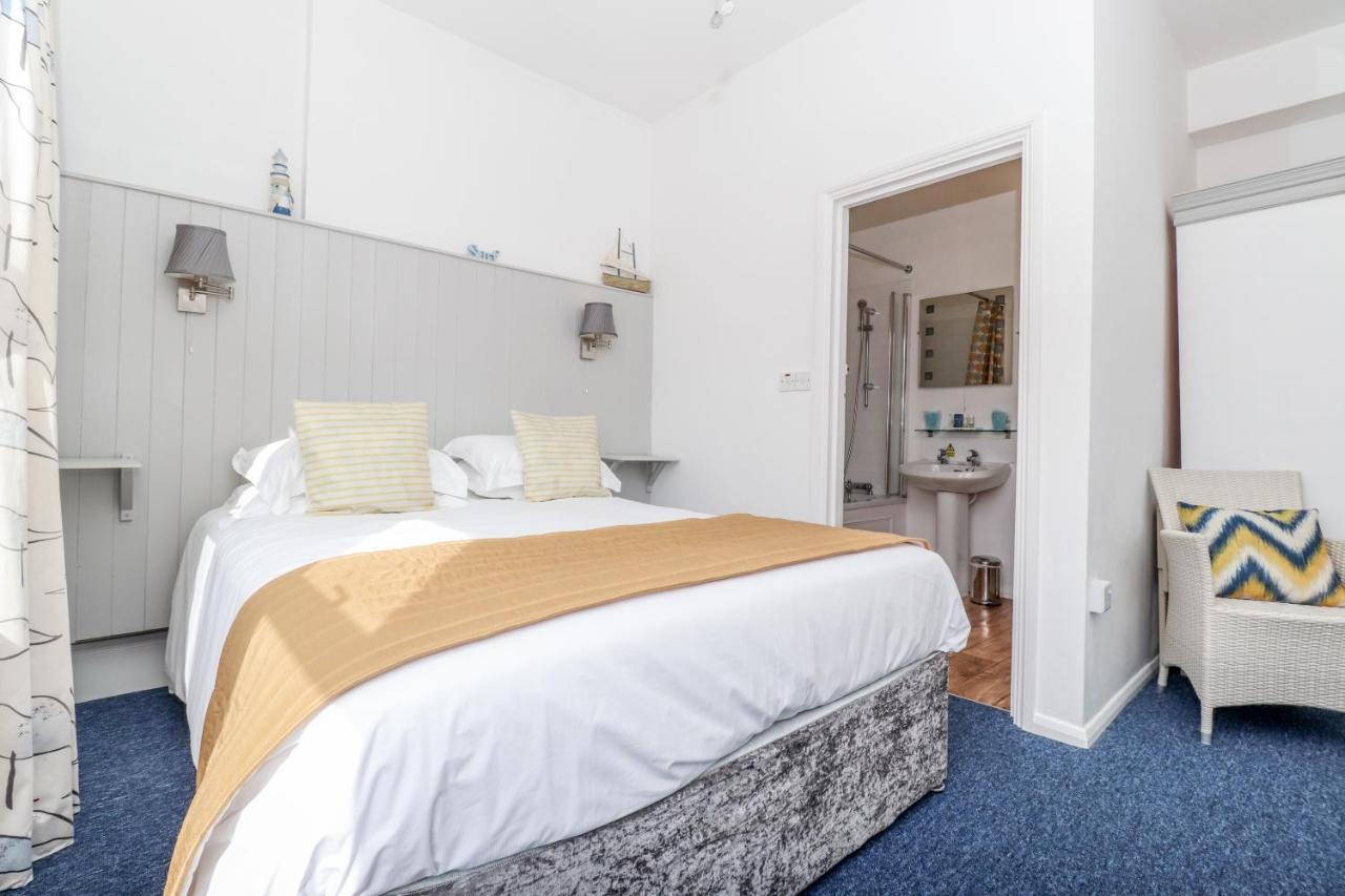 Double Room Side Sea View