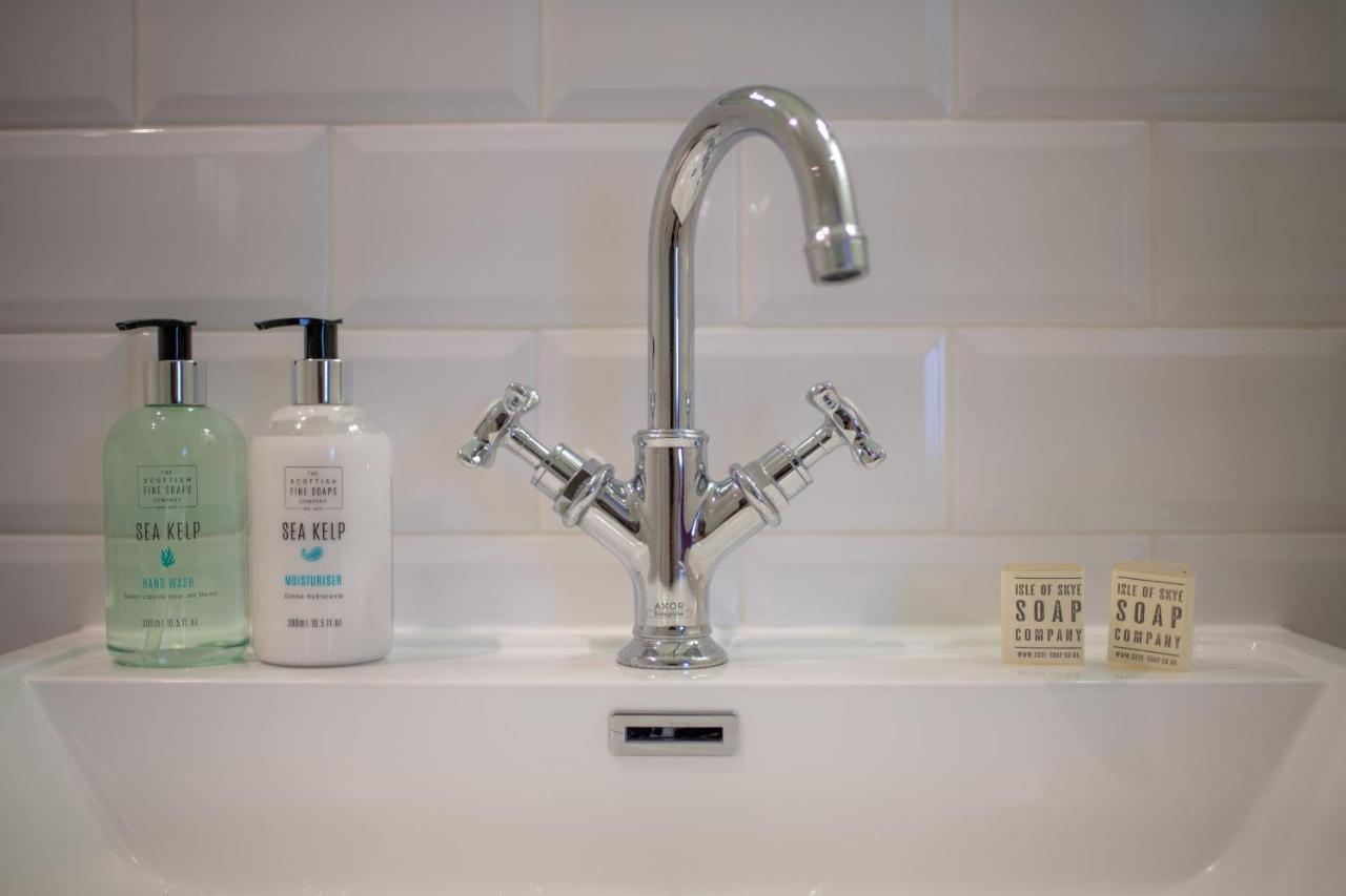 Standard Double Room,1105430769:JPEG