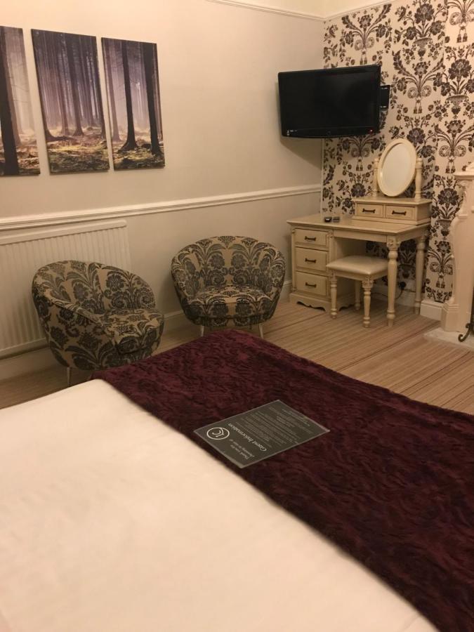 Large Double Room