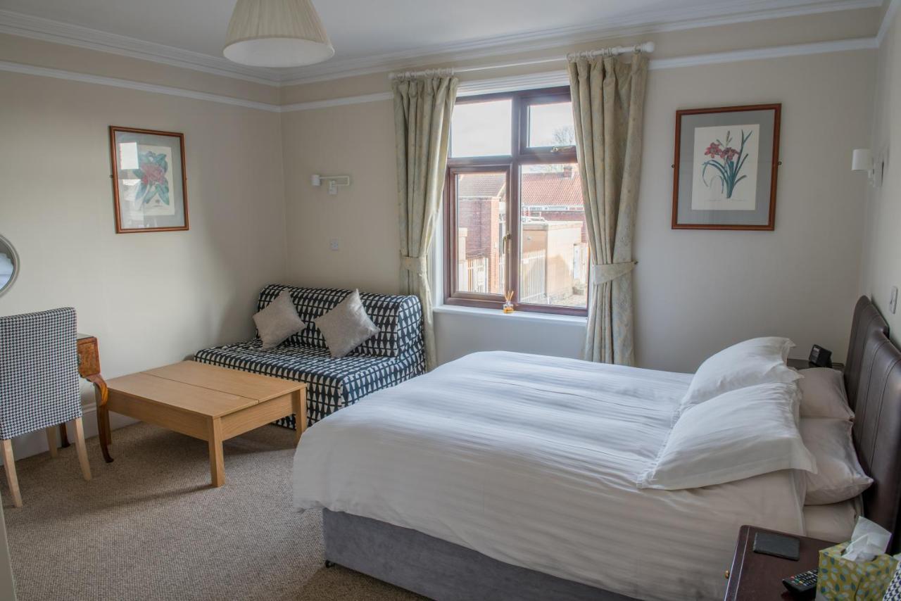 Deluxe King Suite