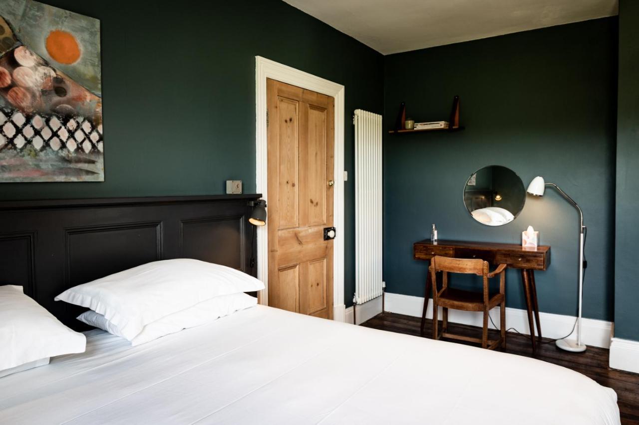 Deluxe Double or Twin Room Garden View