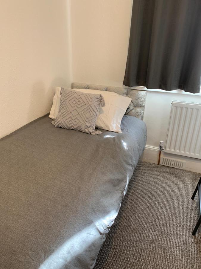 Budget Single Room