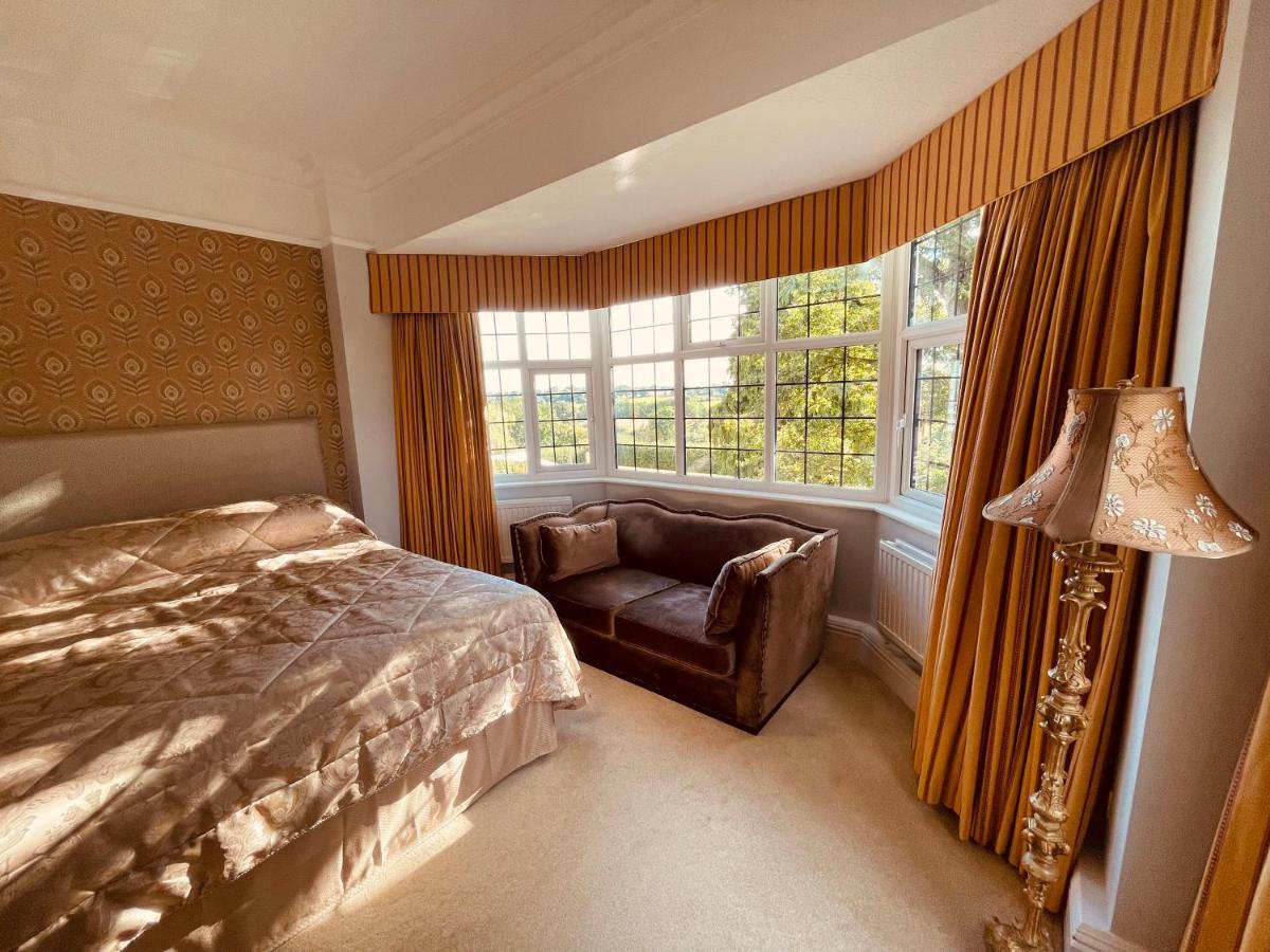 Standard Family Room