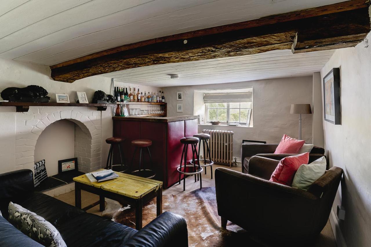 Five-Bedroom House,1177564573:JPEG