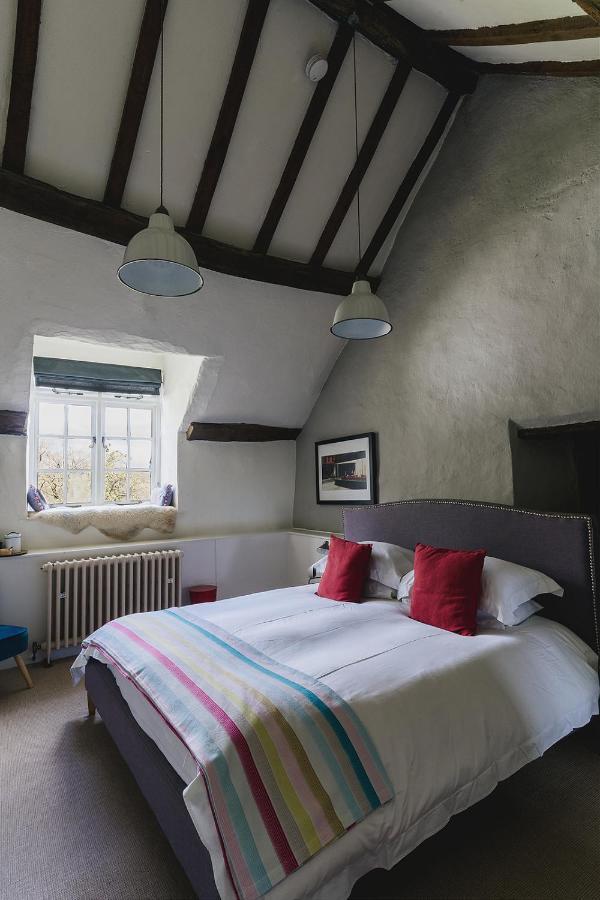 King Room Garden View