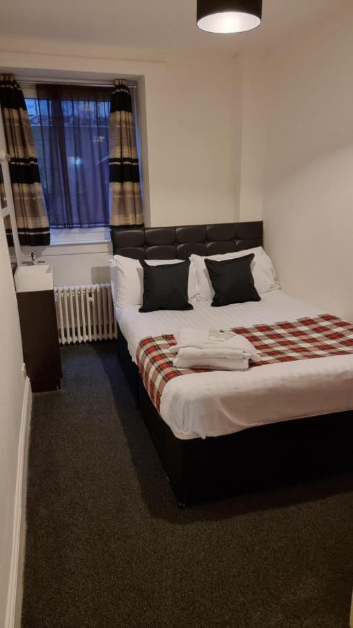 Doppelzimmer mit Gemeinschaftsbad