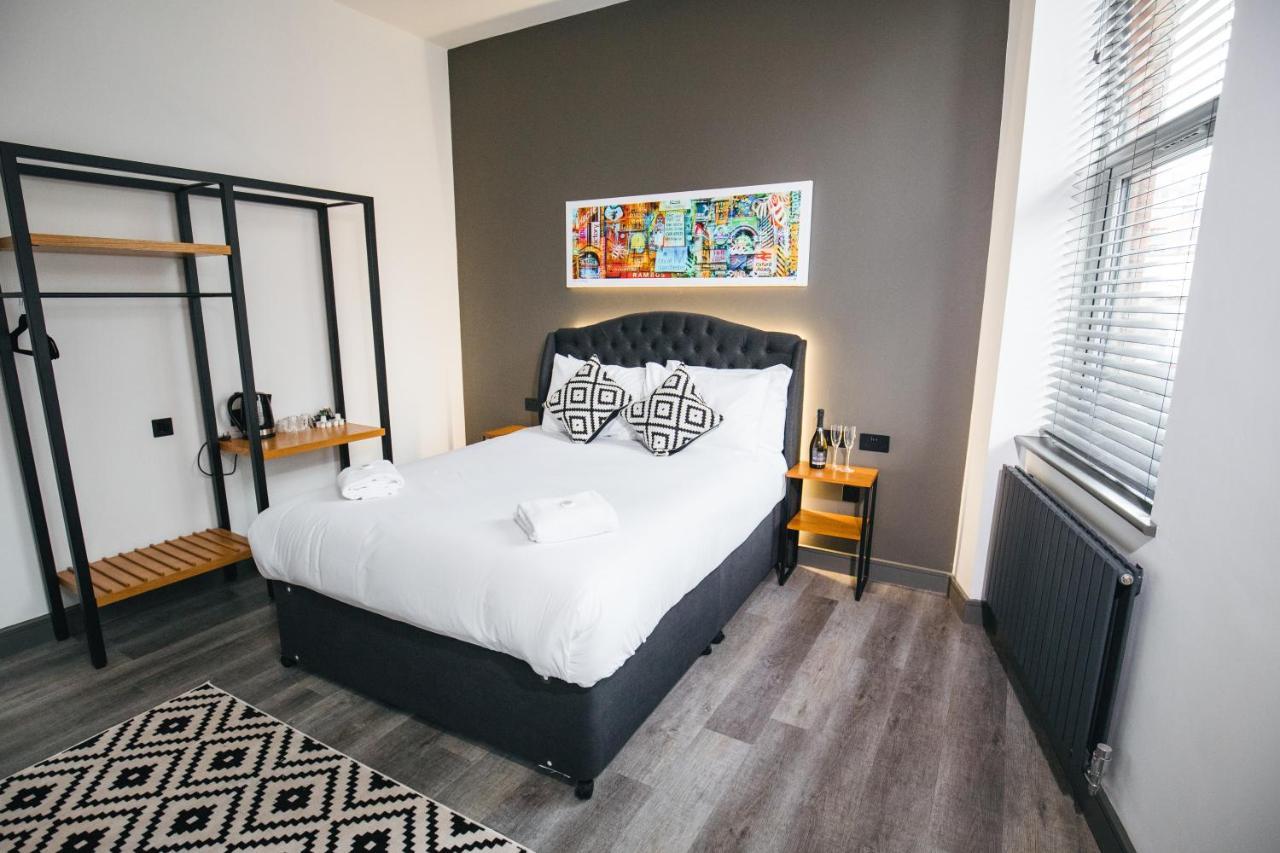 Deluxe King Room