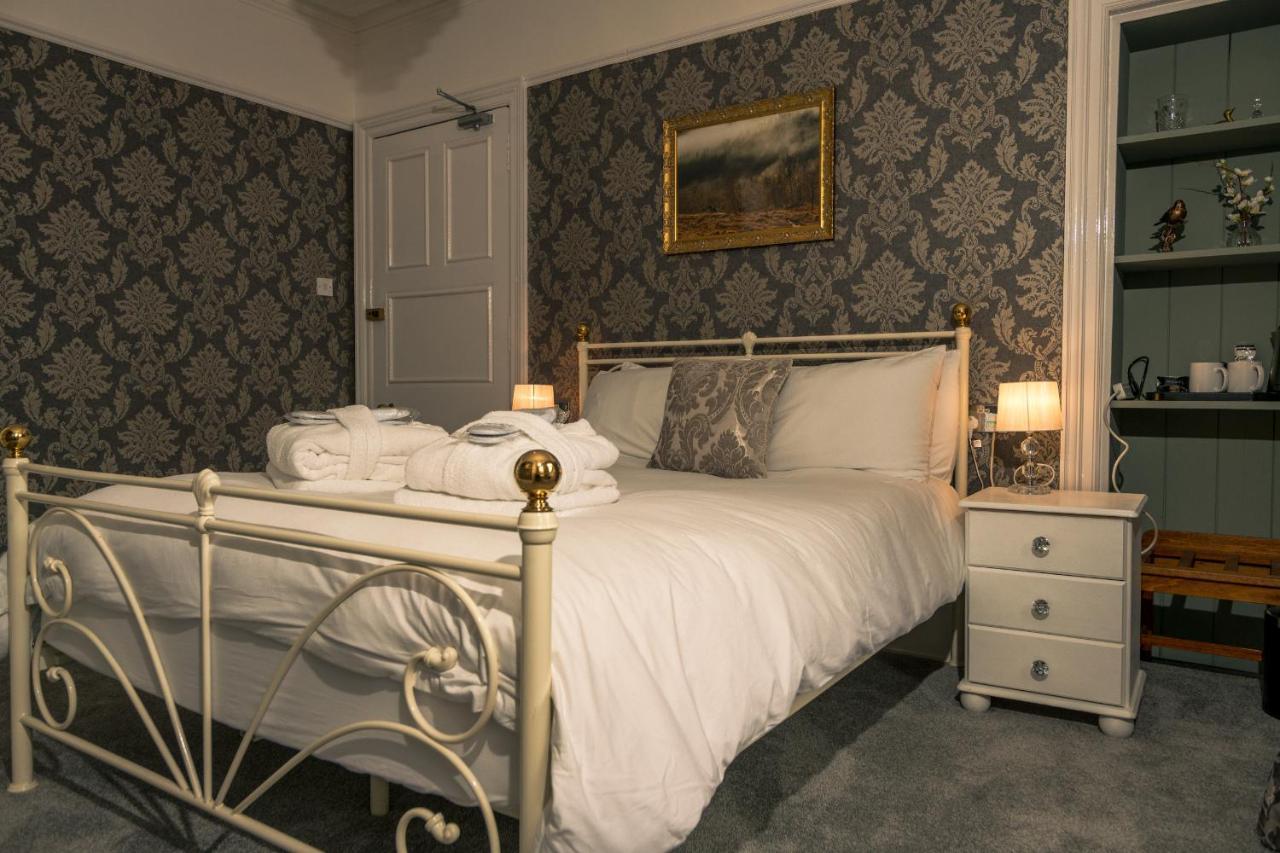 Standard King Room,1204735981:JPEG