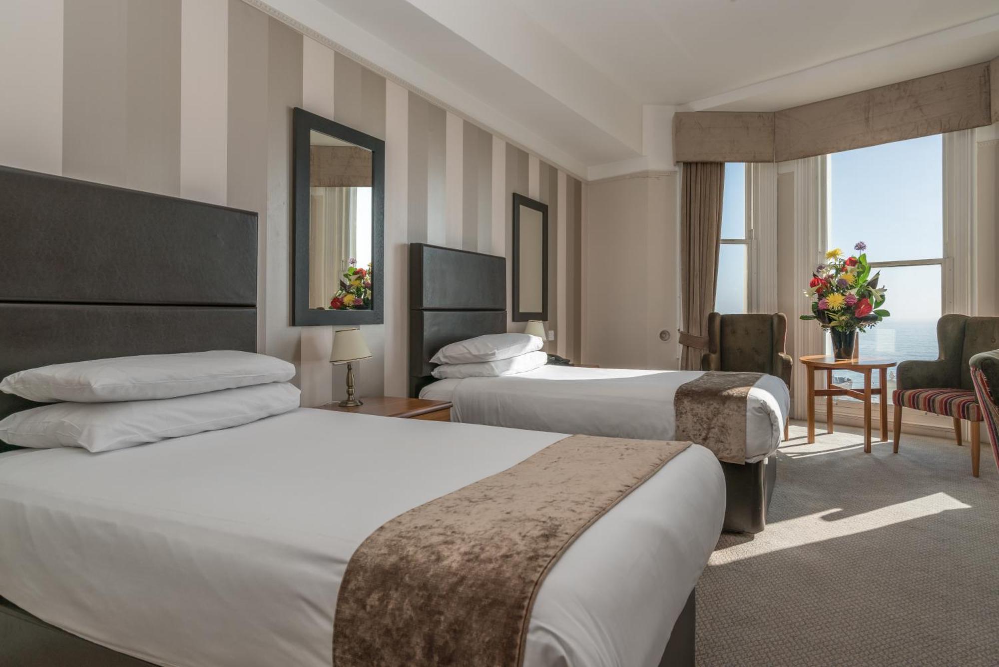 Twin Room Sea View