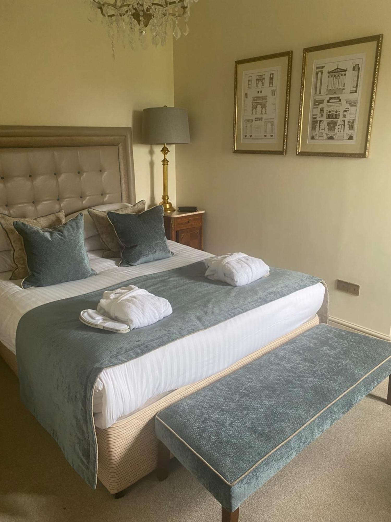 Classic Double Room Manor