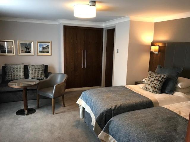 Superior Double or Twin Room,1259556604:JPEG