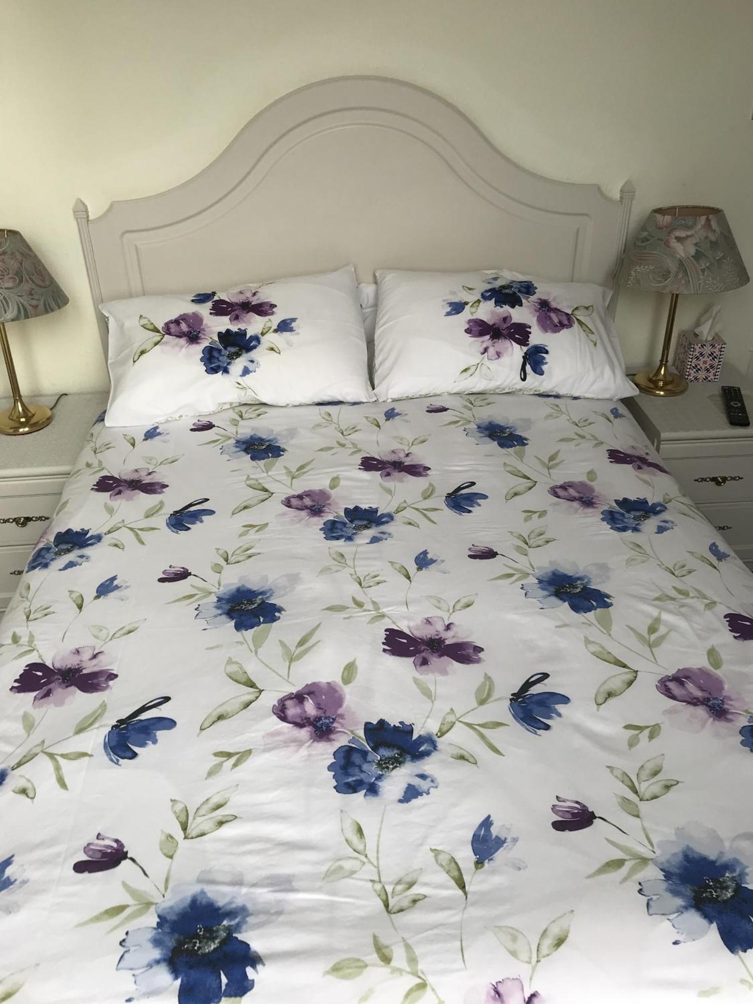 Double or Twin Room with Private Bathroom