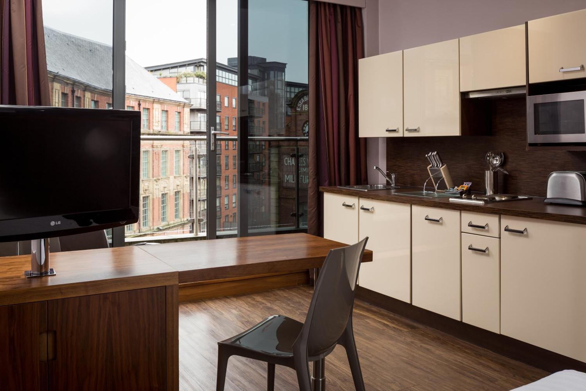 Smart Studio Balcony