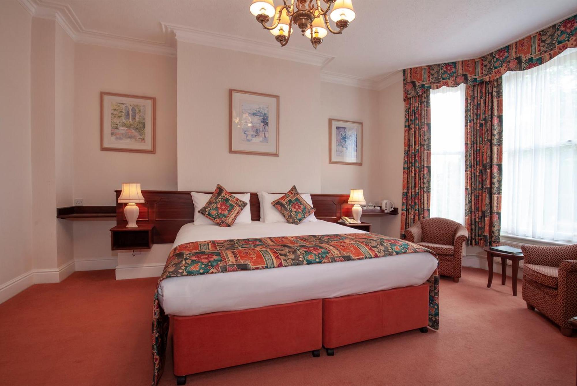 Large Double Room