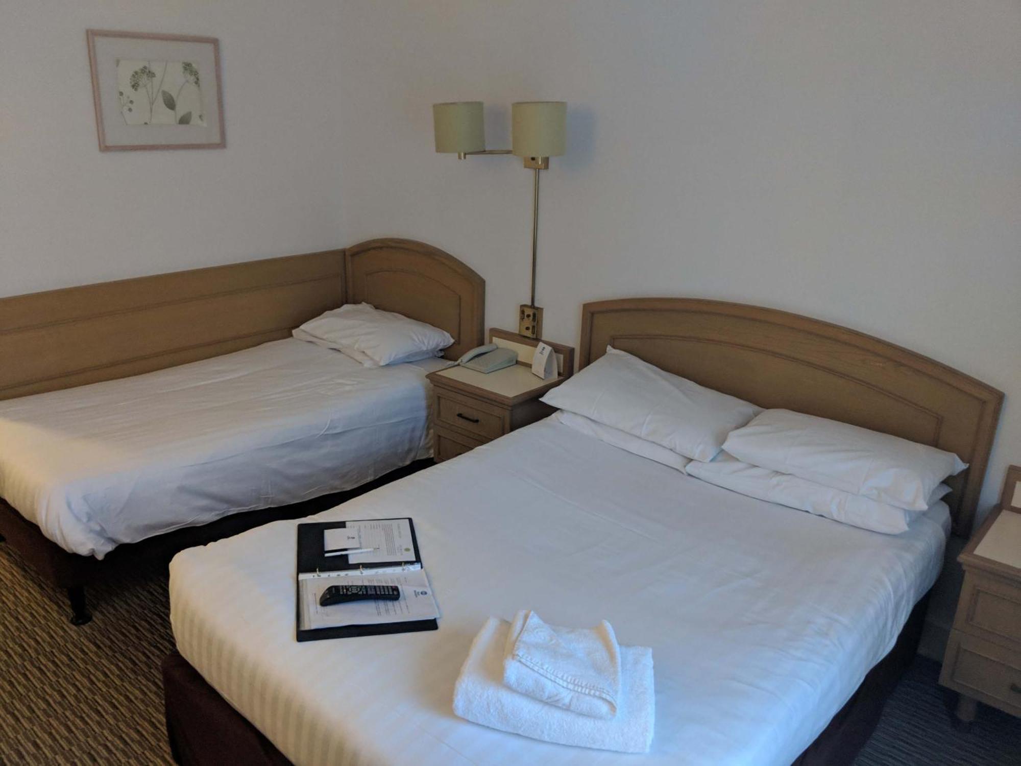Standard Twin Room Non-Smoking
