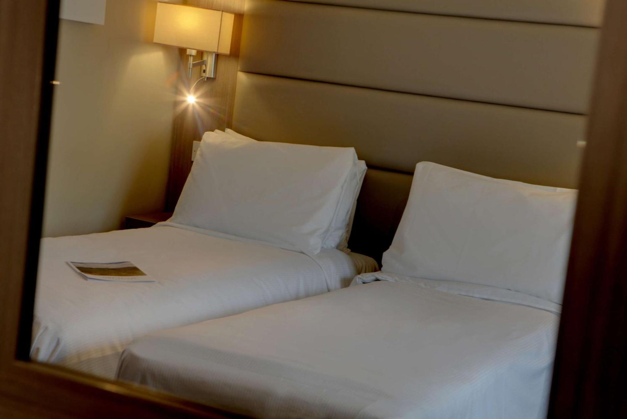 Twin Room Non-Smoking
