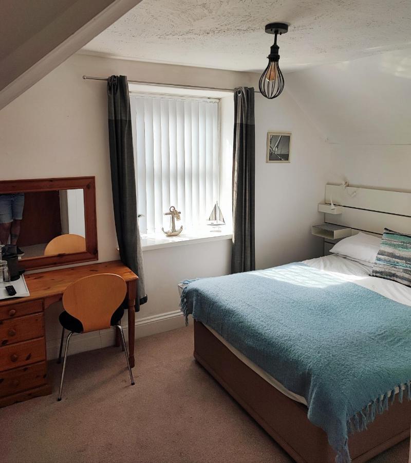 Double Room Private Bathroom