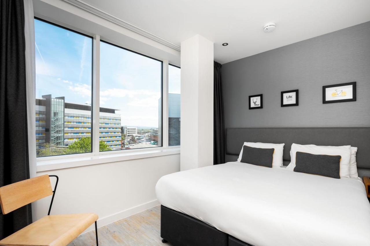 Superior Two Bedroom Apartment Sleeps 6