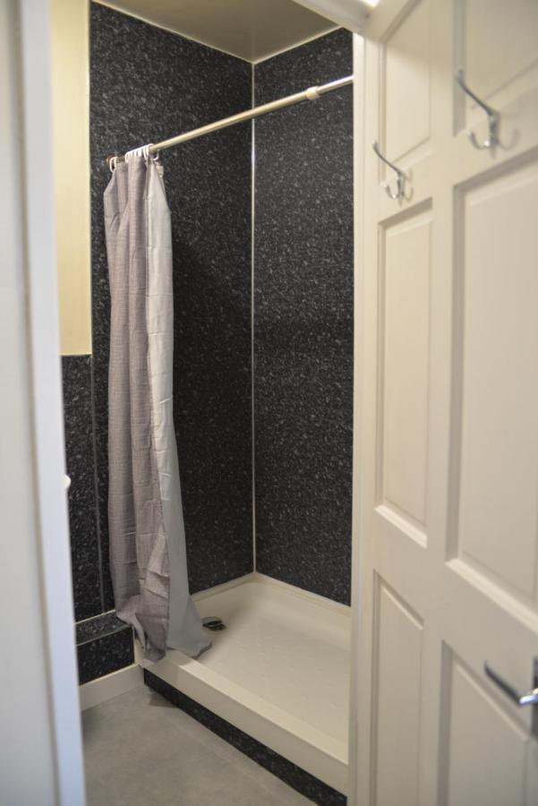 Family Room,1323179794:JPEG