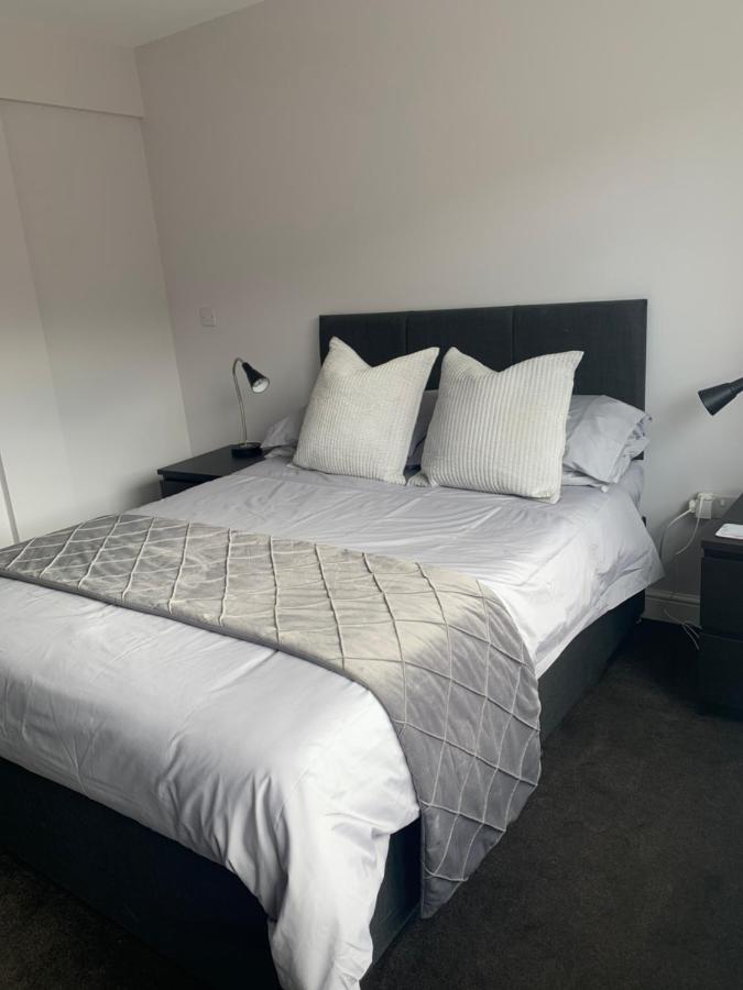 Double Room Private Bathroom