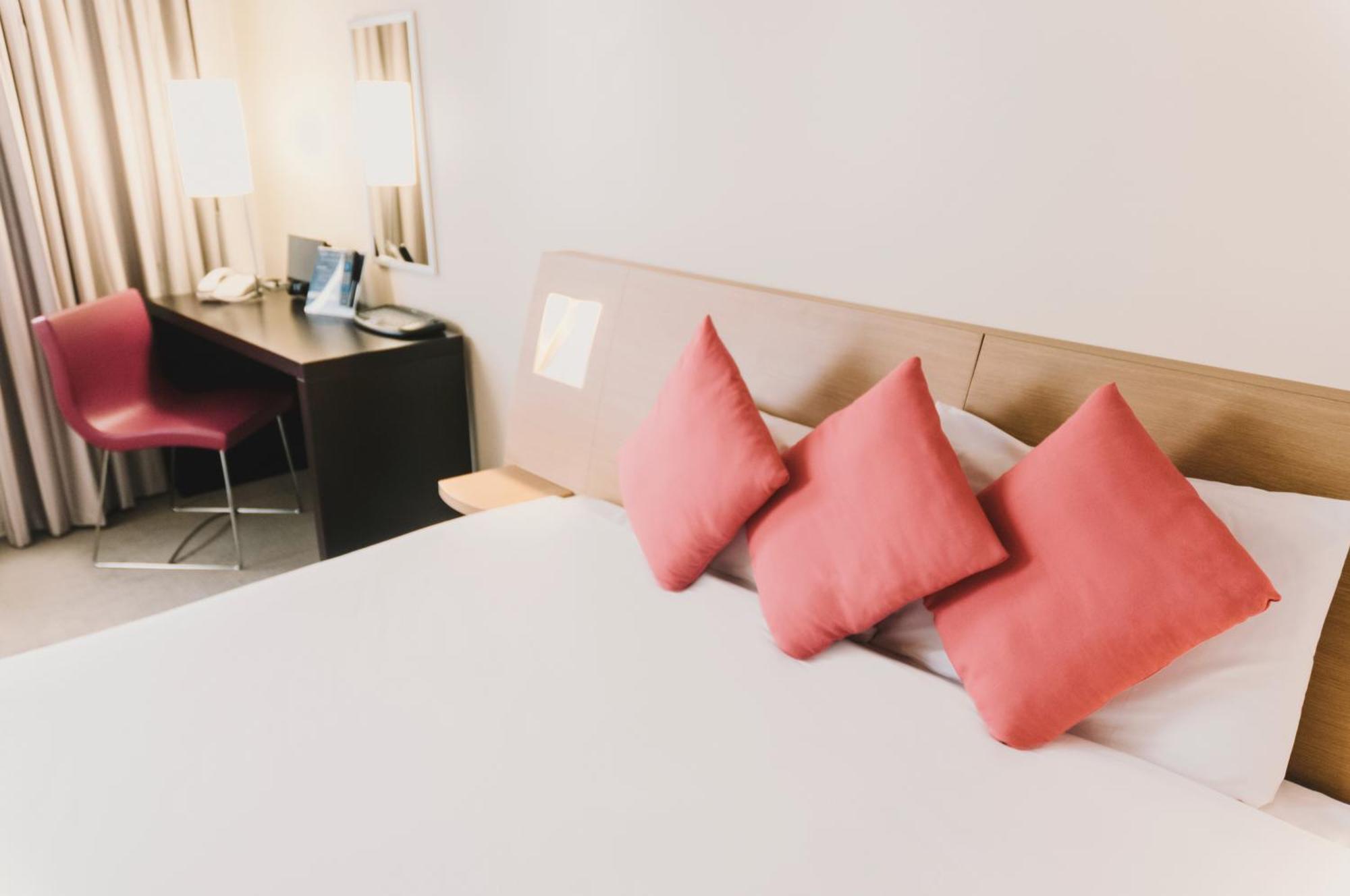 Executive Room One King Bed One Double Sofa Bed,1273979656:JPEG