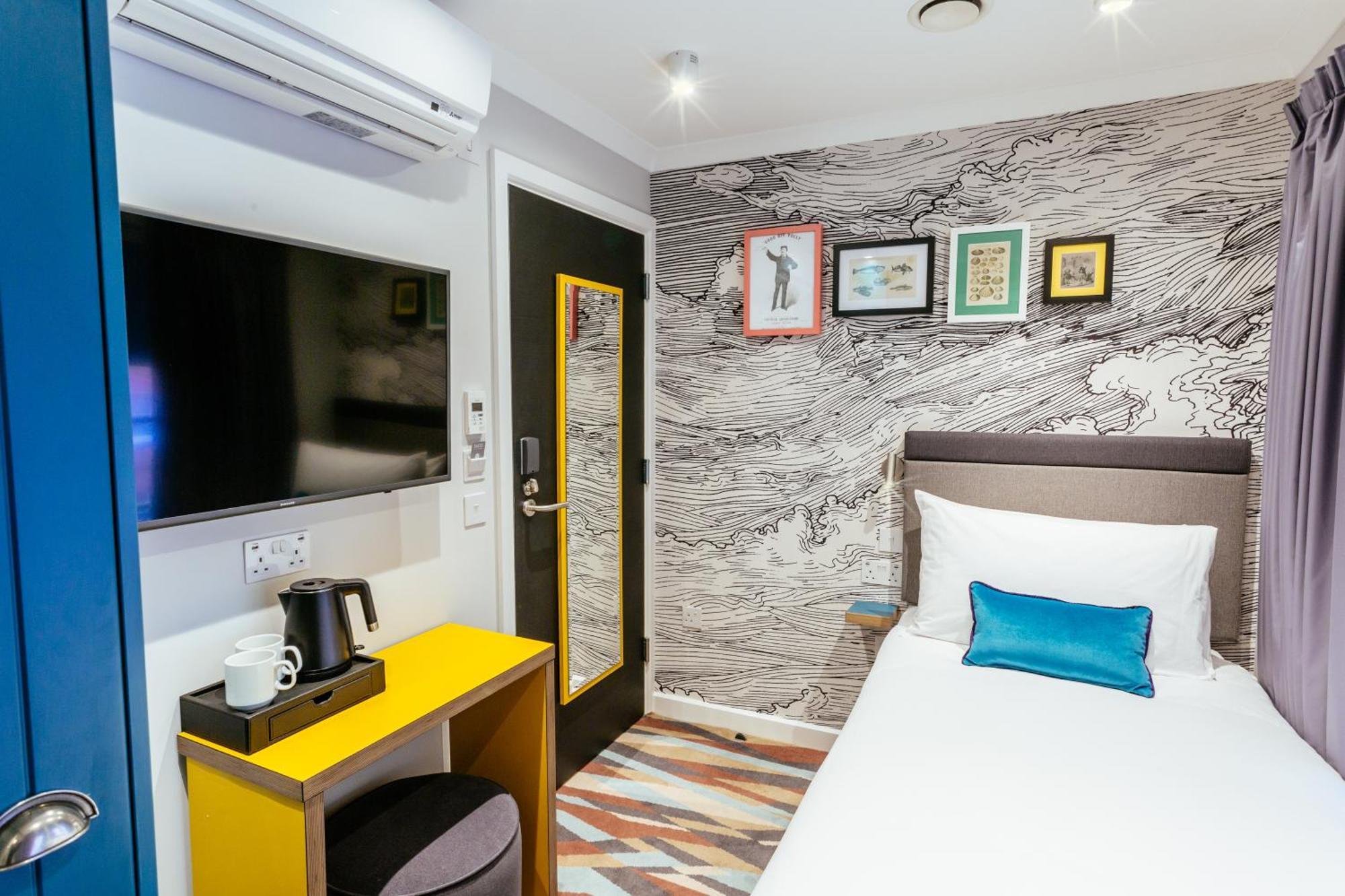 Single Room