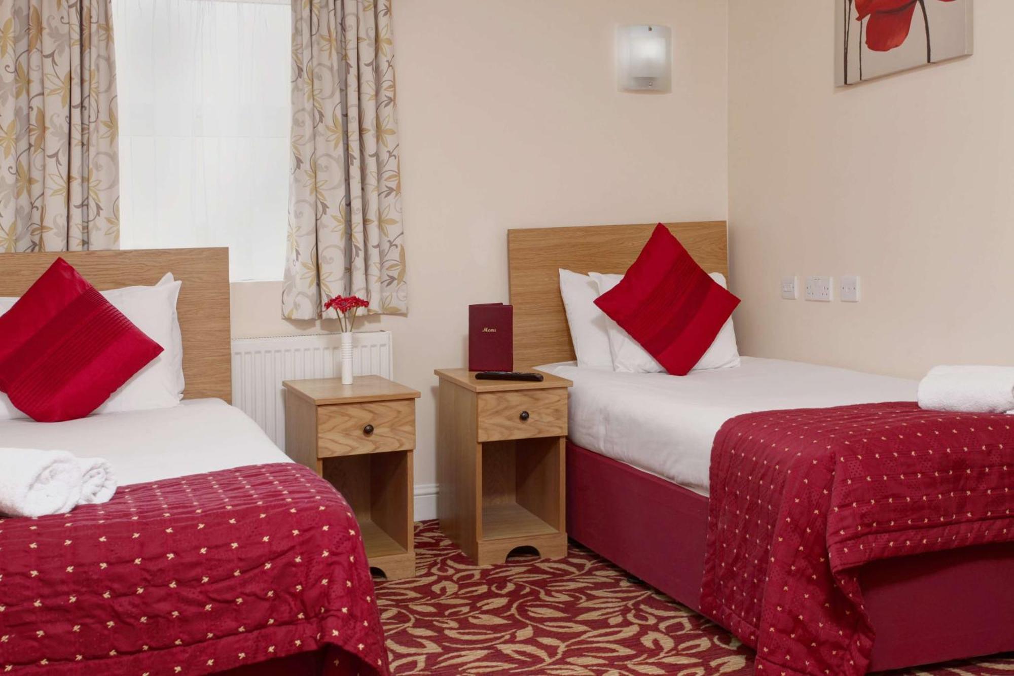Standard Twin Room Non-Smoking