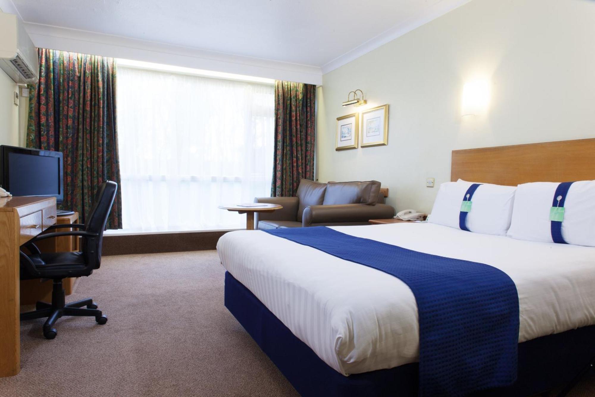 Standard Double Room with Sofa Bed