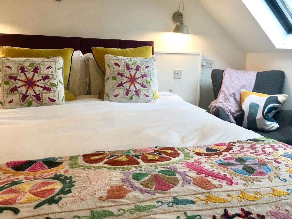 Standard Double Room,1340363153:JPEG