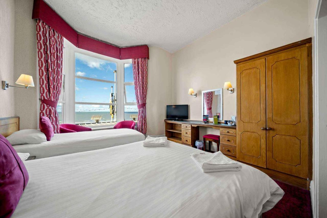 Twin Room Sea View