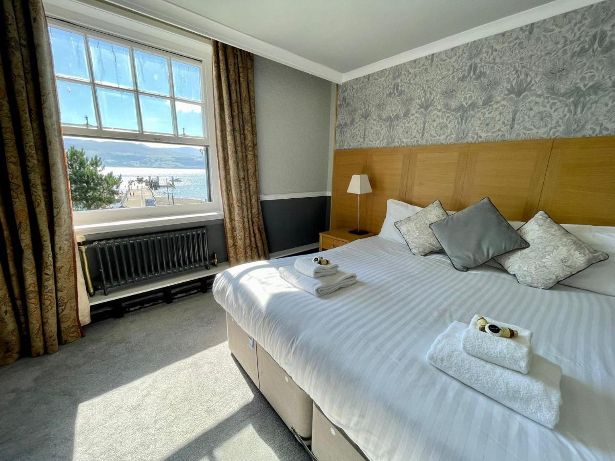 Sea View Club Double