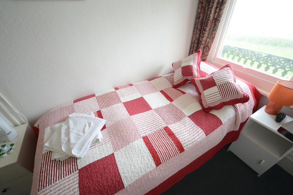 Budget Single Room