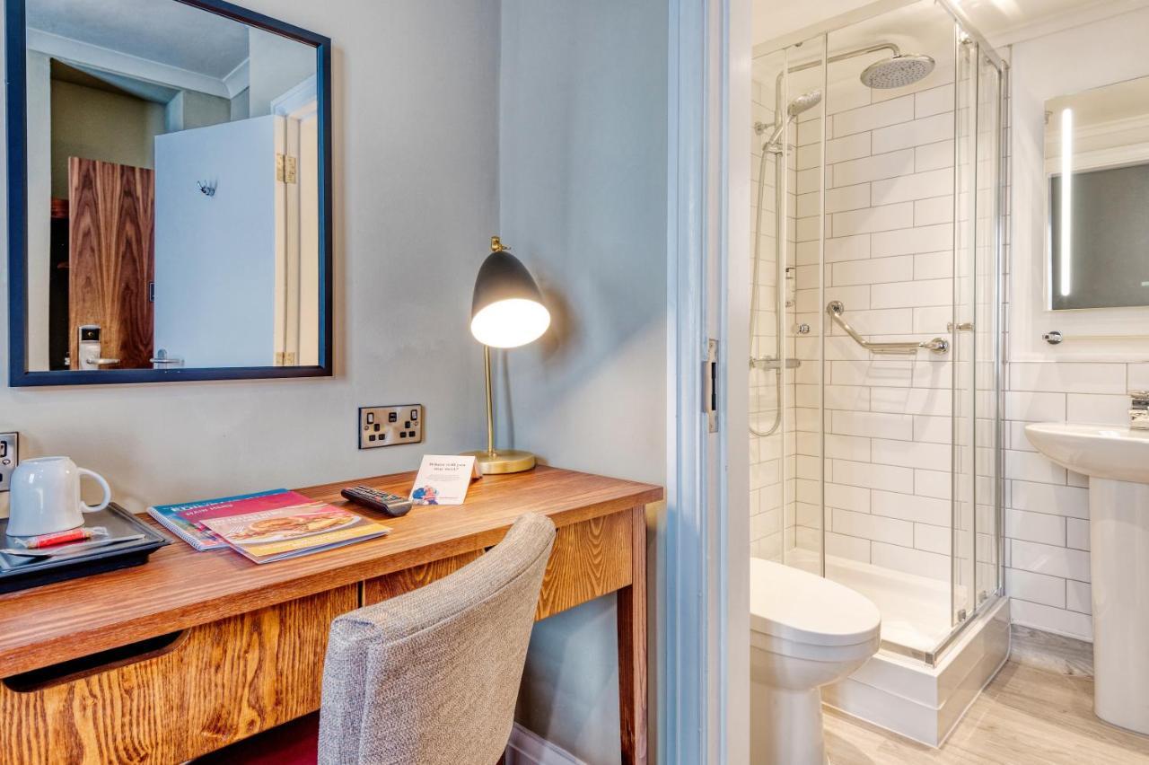 Single Room,1378597835:JPEG