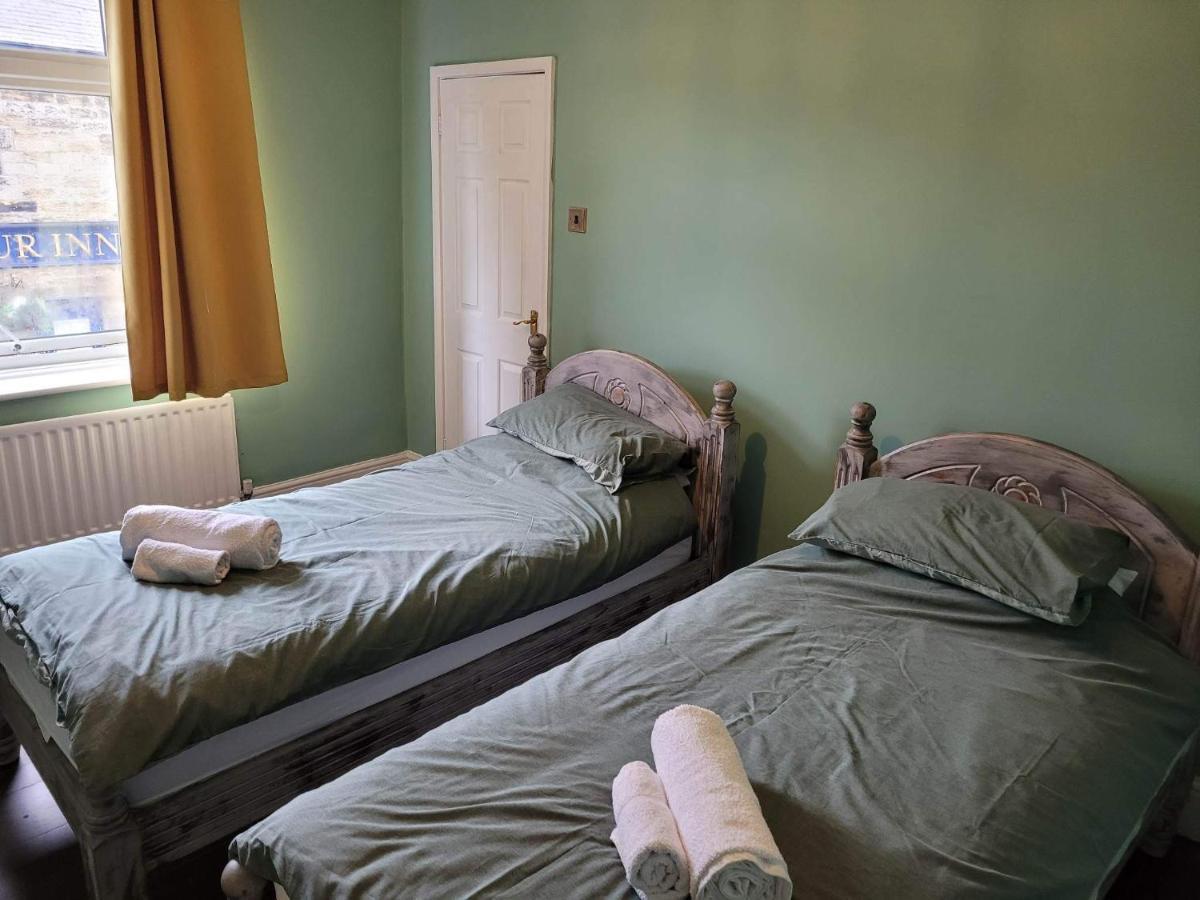 Twin room no pets room 3