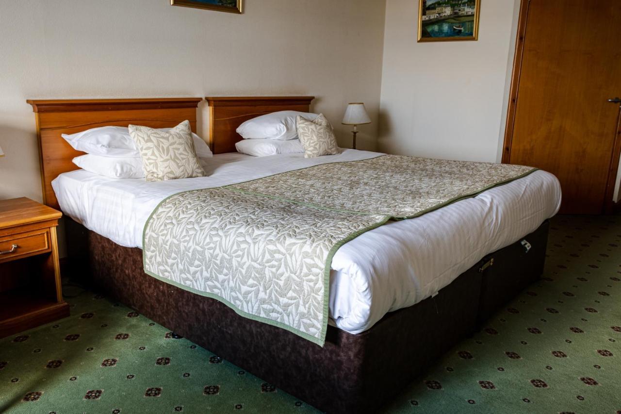Double or Twin Room - Disability Access,1381178411:JPEG