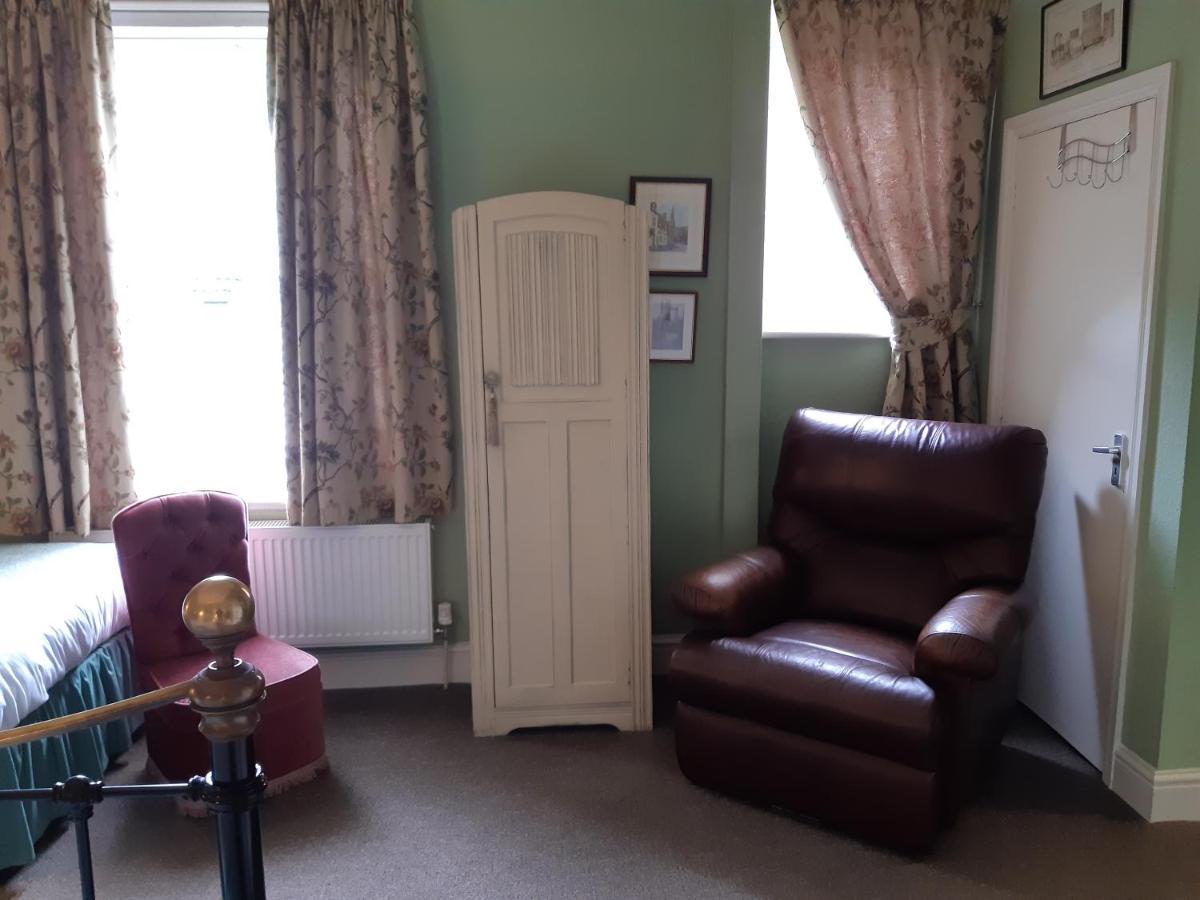 Superior Family Room