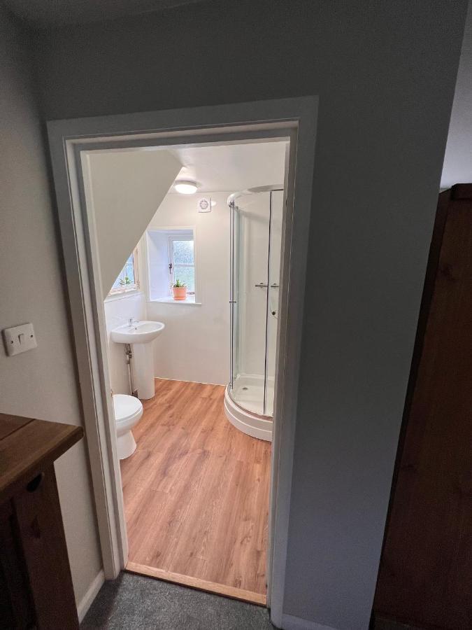 Double Room with Private Bathroom,1468998029:JPEG
