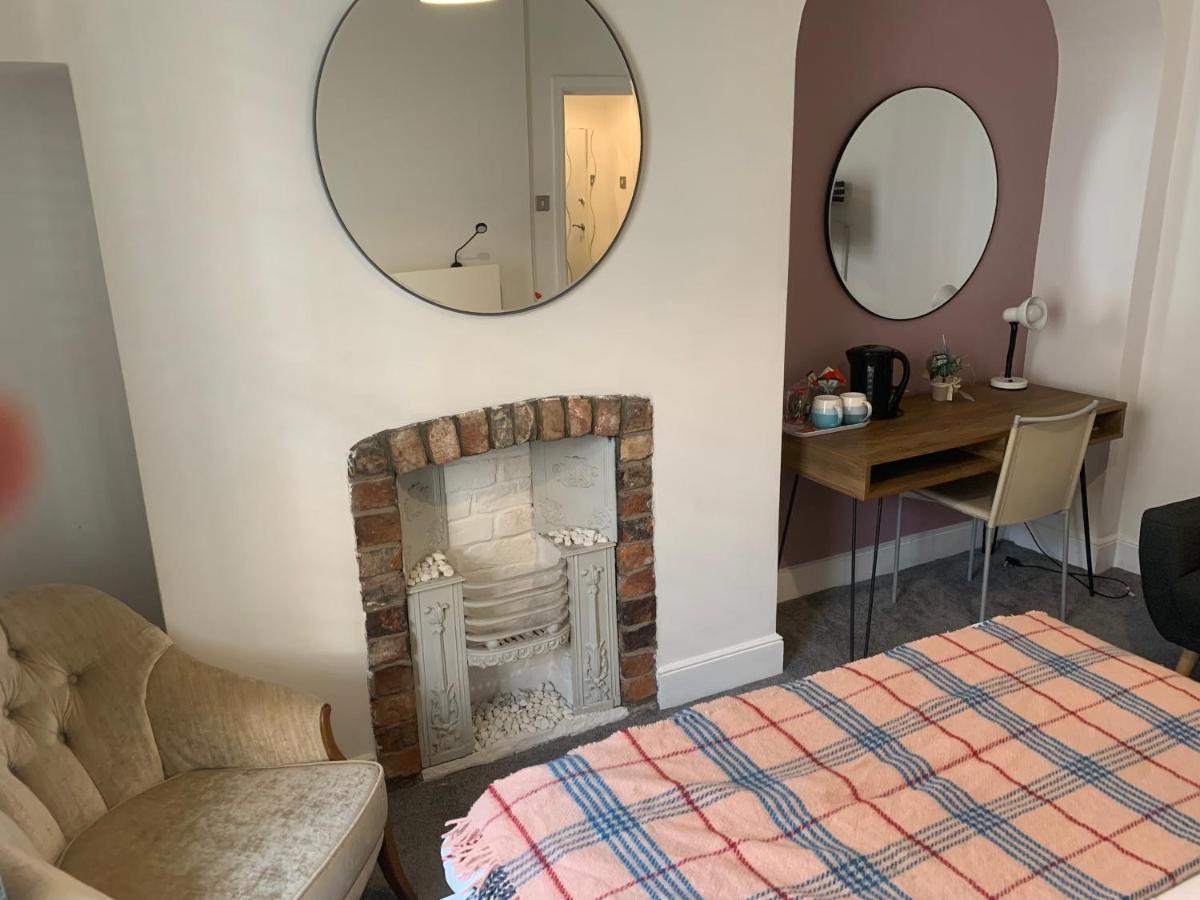 Large Double Room