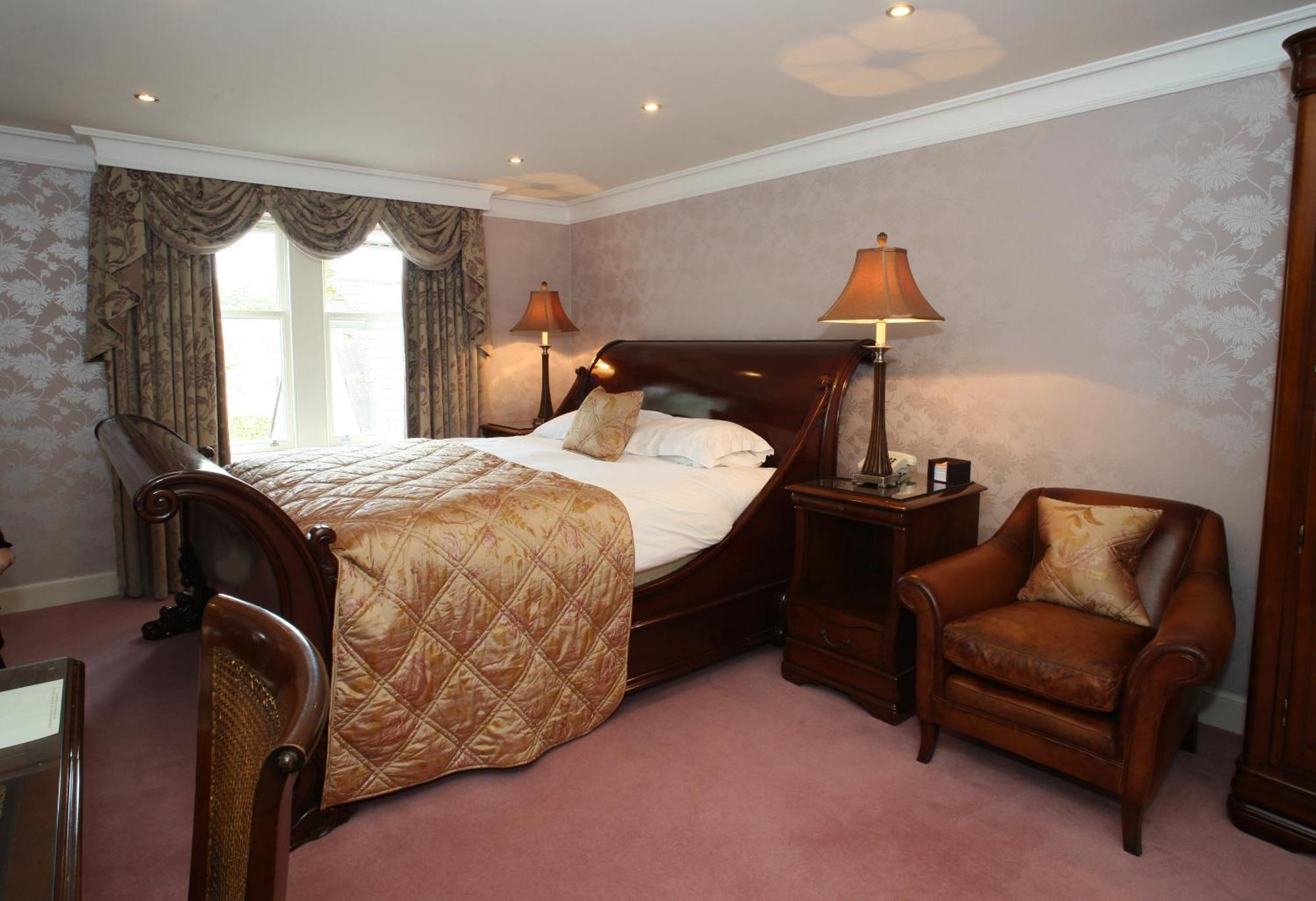 Superior Zimmer mit Kingsize-Bett