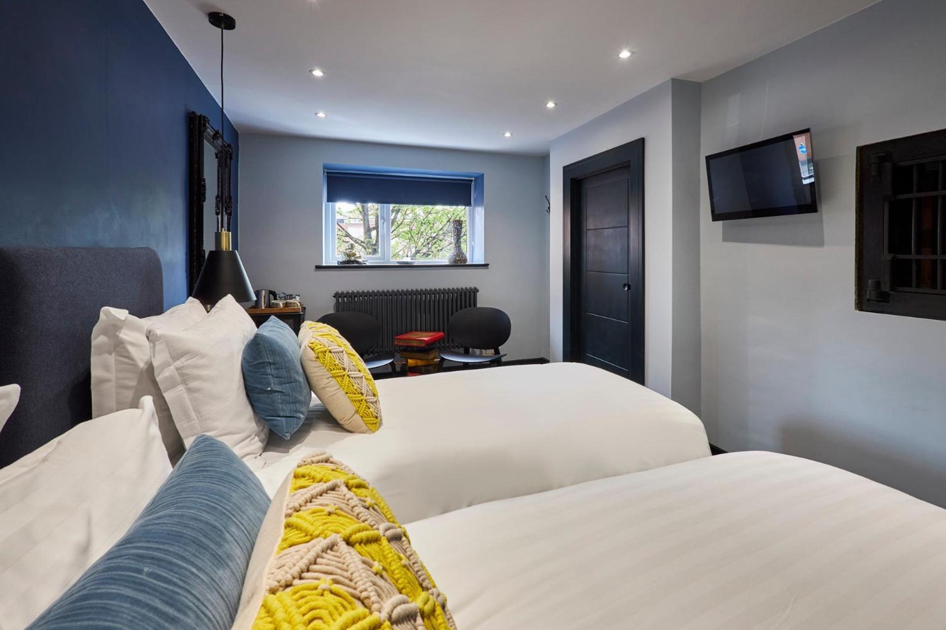 Deluxe Double or Twin Room