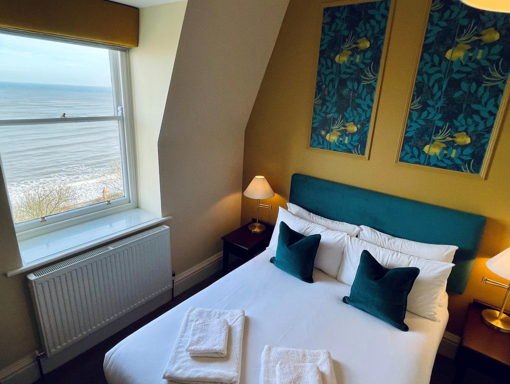 Third Floor Sea View Double