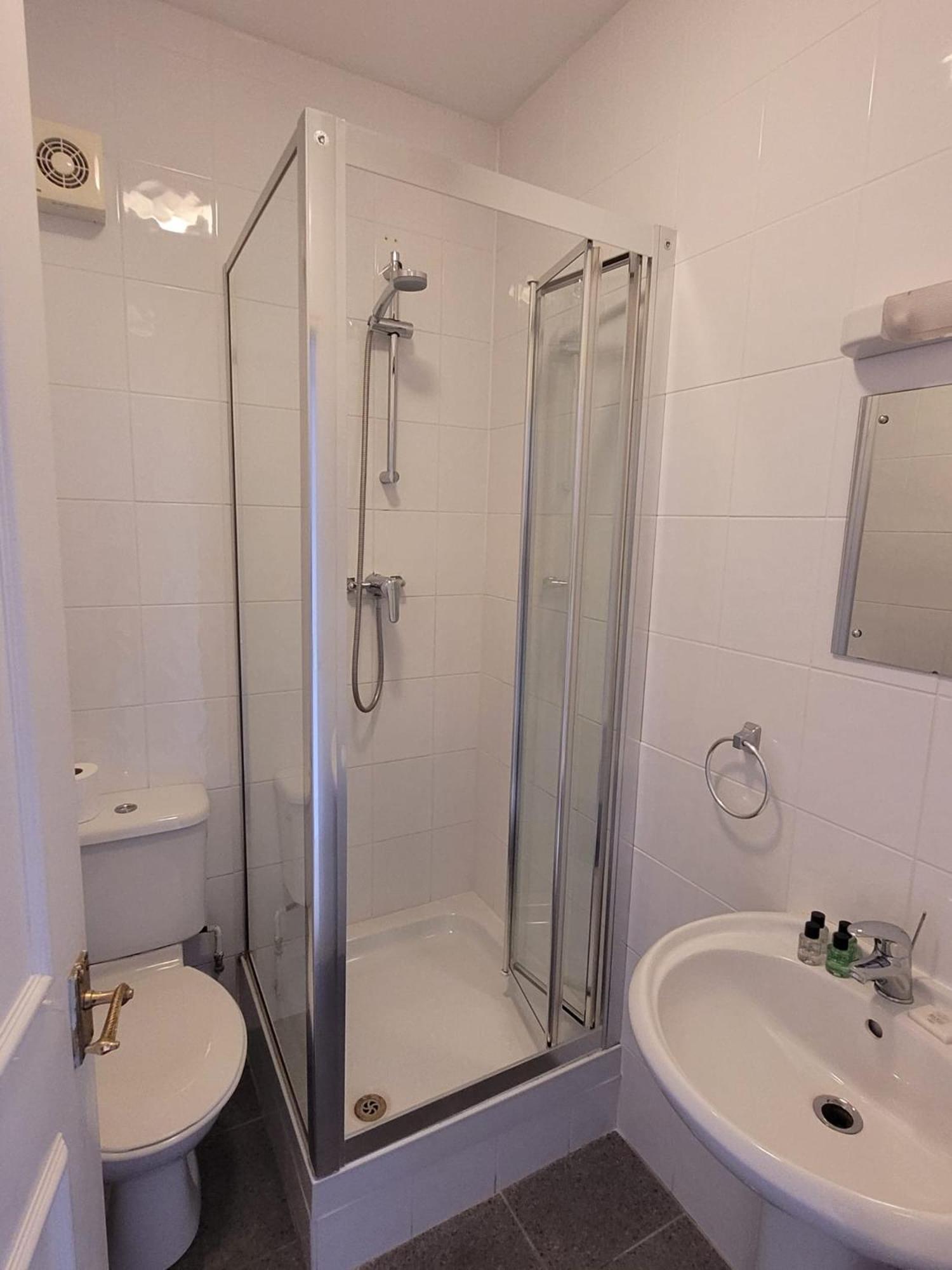Standard Double Room,1517333722:JPEG