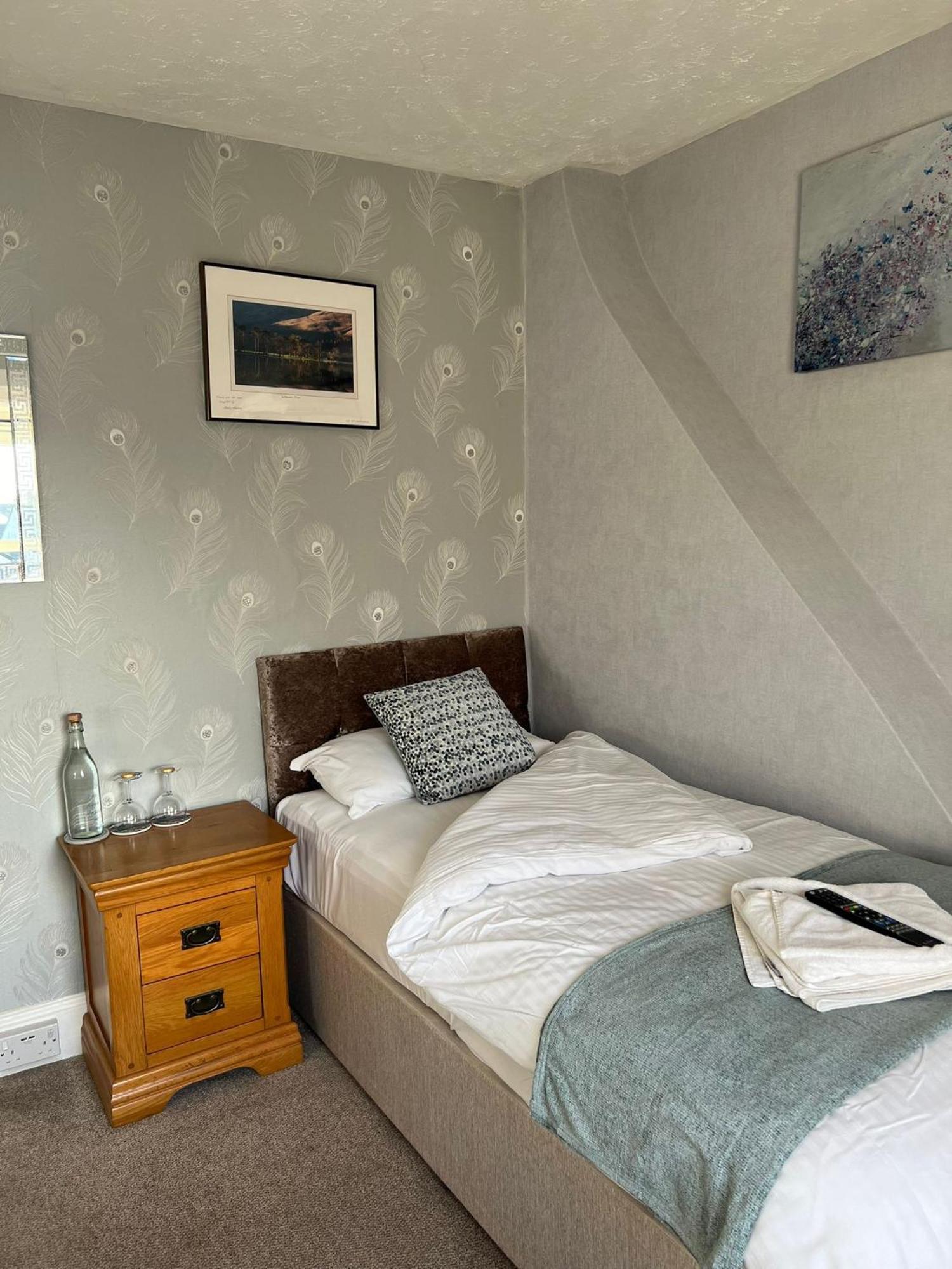 Standard Twin Room Mountain View