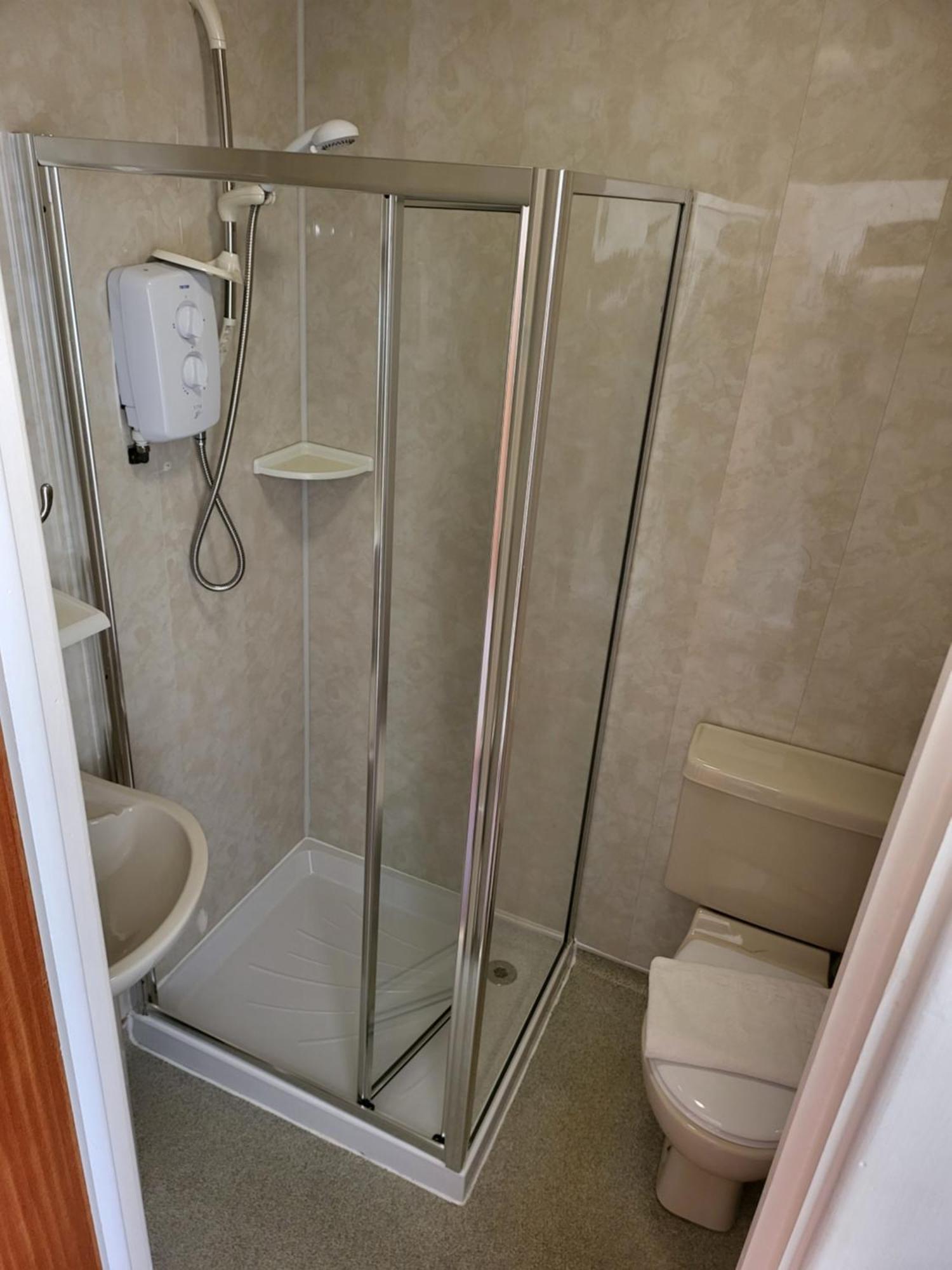 Single Room,1525435555:JPEG