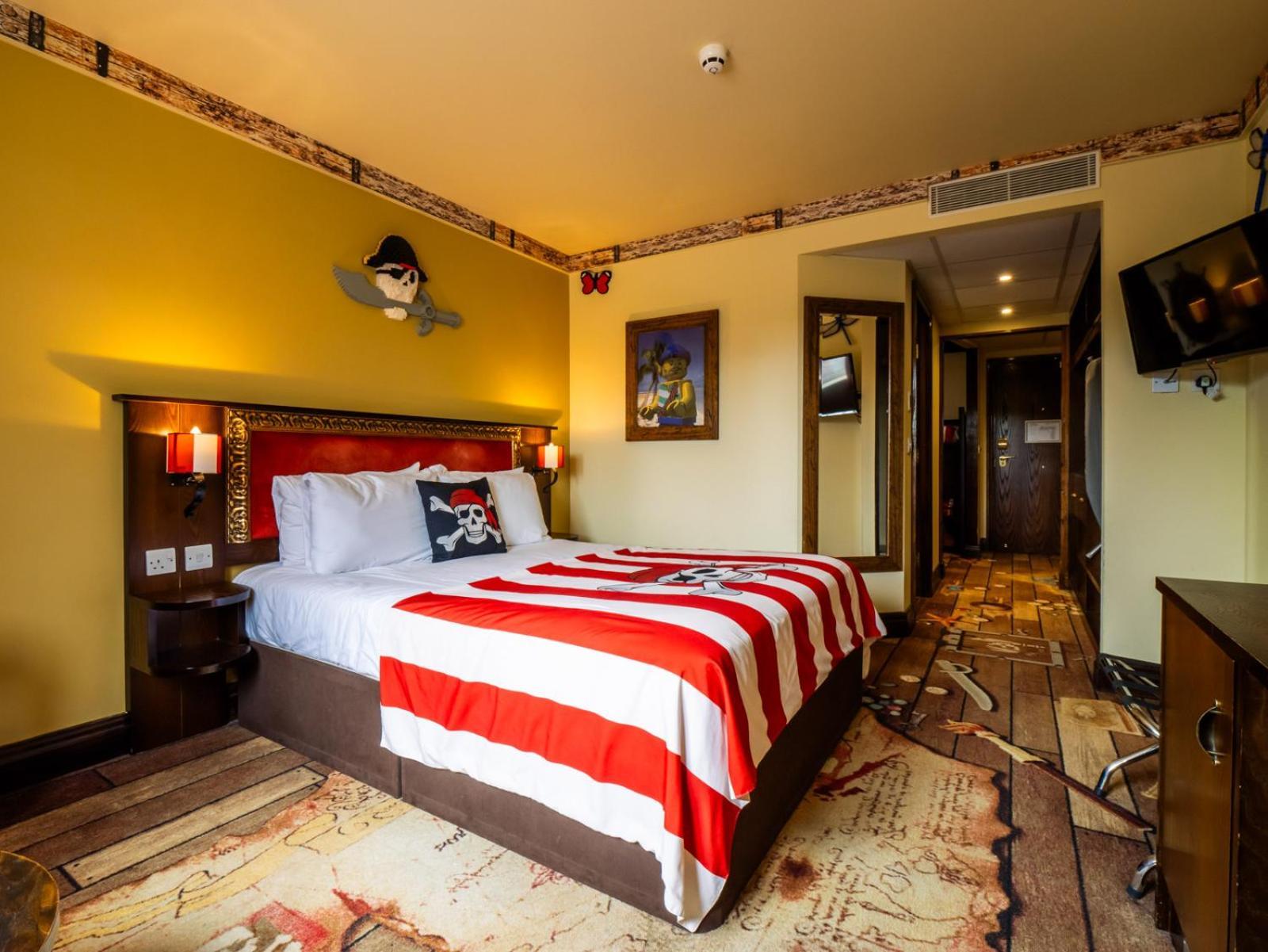 Pirate Themed Room