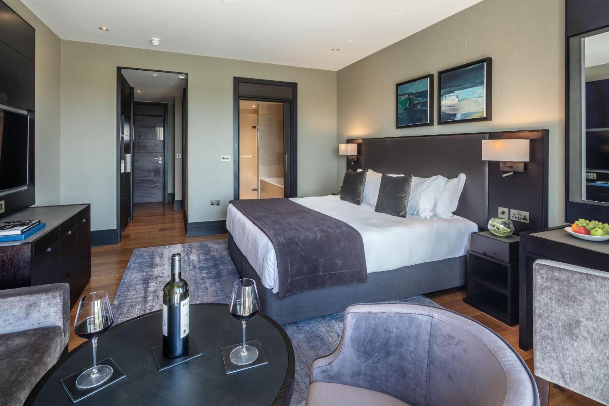 Superior Deluxe Double or Twin Room